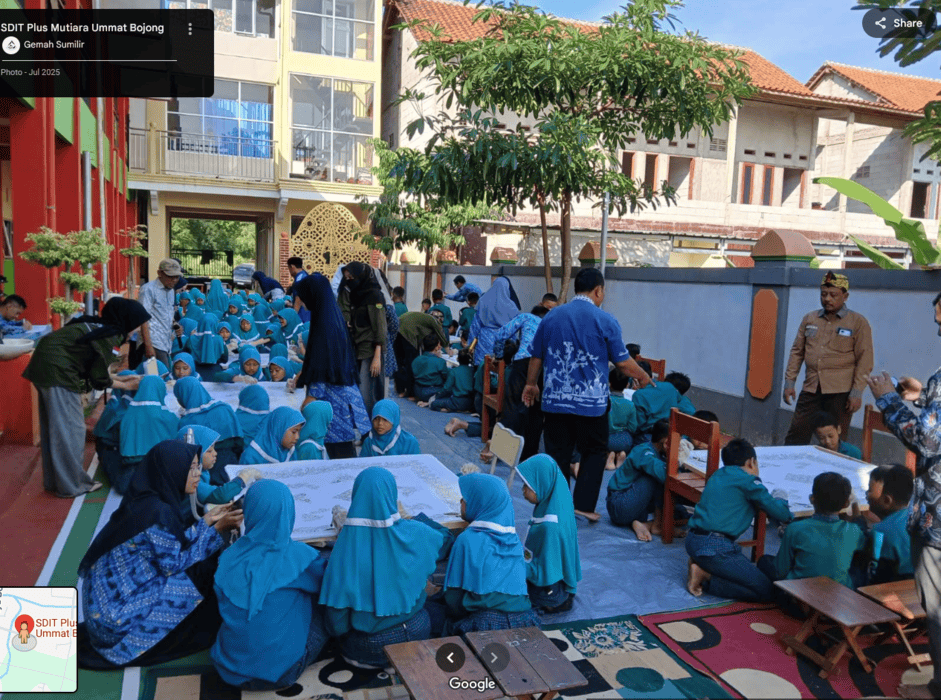 Gambar Brosur SDIT PLUS MUTIARA UMAT
